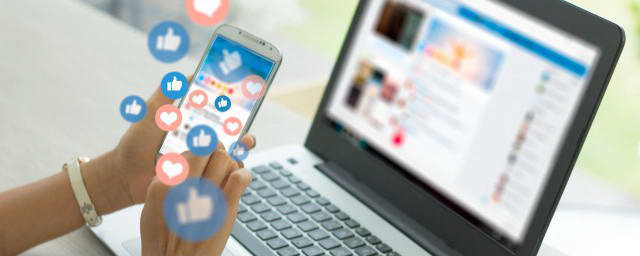 美国纽约州旅游大客车翻车 已致5人死亡数十人受伤